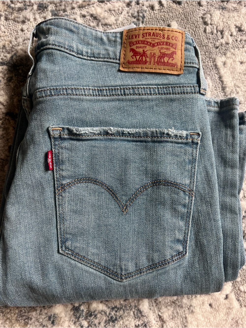 Levi's Light Blue Denim Jeans with Red Tab